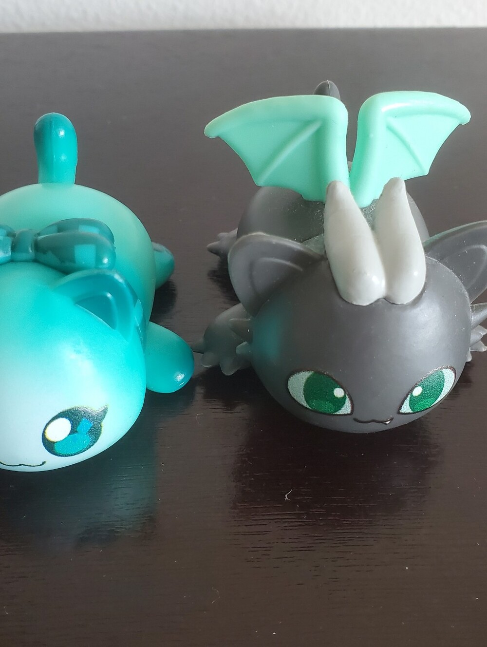 Aphmau MeeMeows Mystery Vinyl Mini Figures Lot of 7 Elemental Glow Series - Picture 13 of 14
